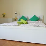 Hostel Krakow Color Sarego 호스텔