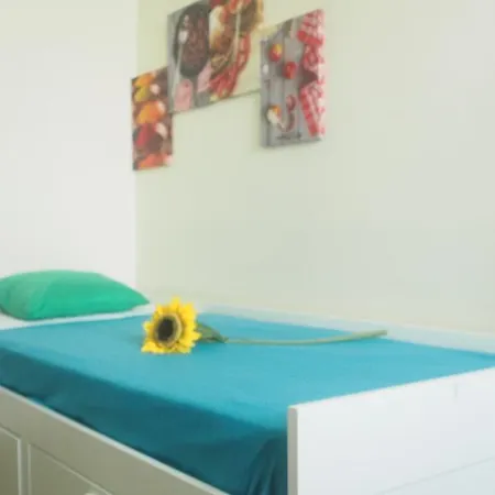 Hostel Krakow Color Sarego * Краков