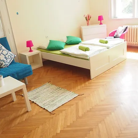 Hostel Krakow Color Sarego * קרקוב