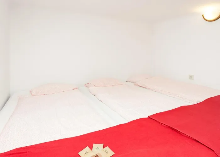 Hostel Krakow Color Sarego بيت شباب كراكوفيا