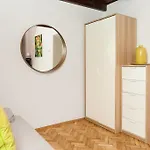 ホステル Hostel Krakow Color Sarego クラクフ