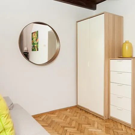 Albergue Hostel Krakow Color Sarego Cracóvia